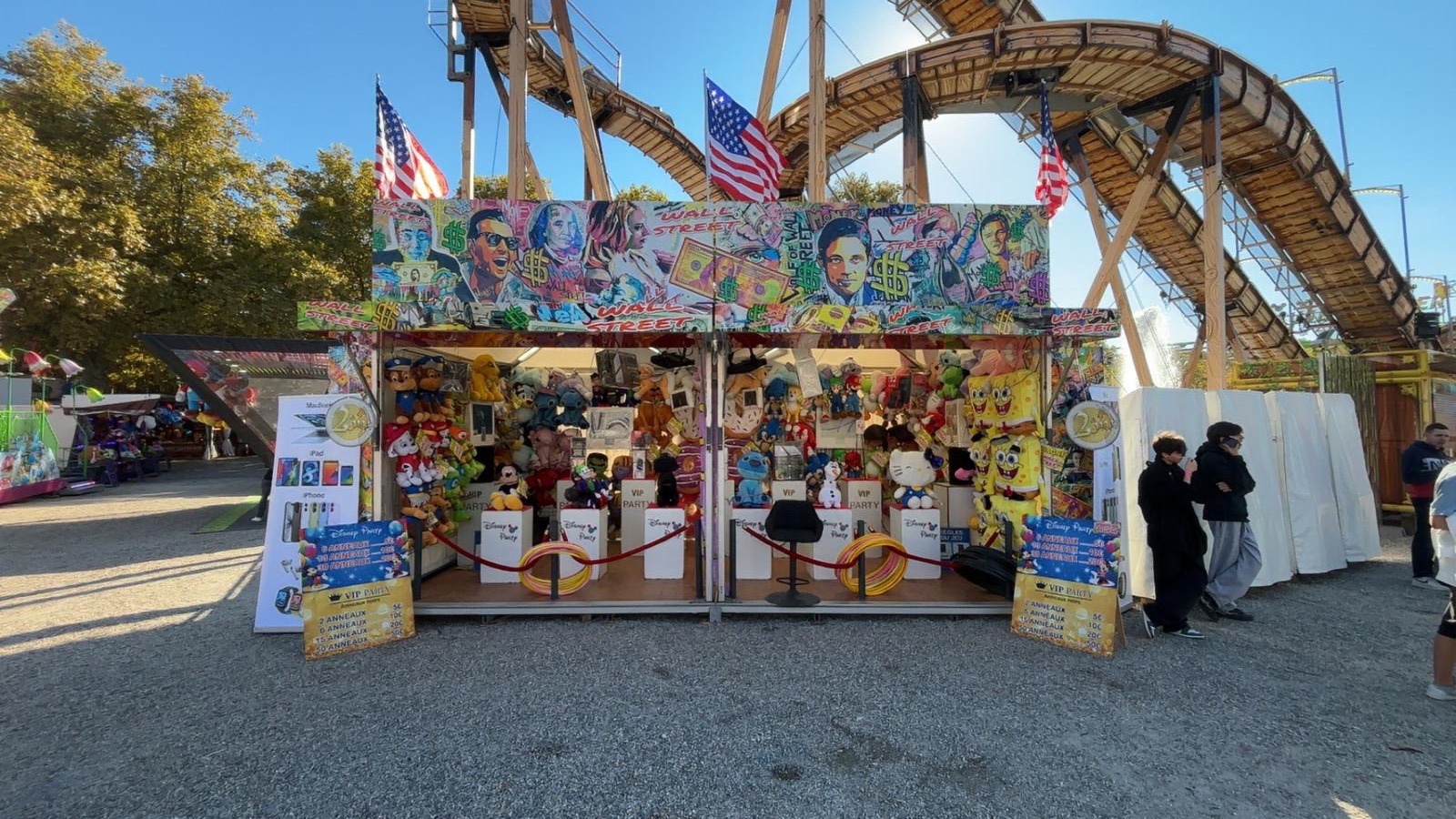 Stand de loterie et jeux d'anneaux De Filippis Events